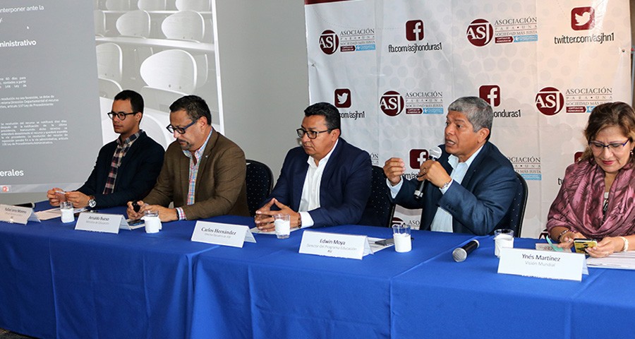 conferencia denuncia concurso docente
